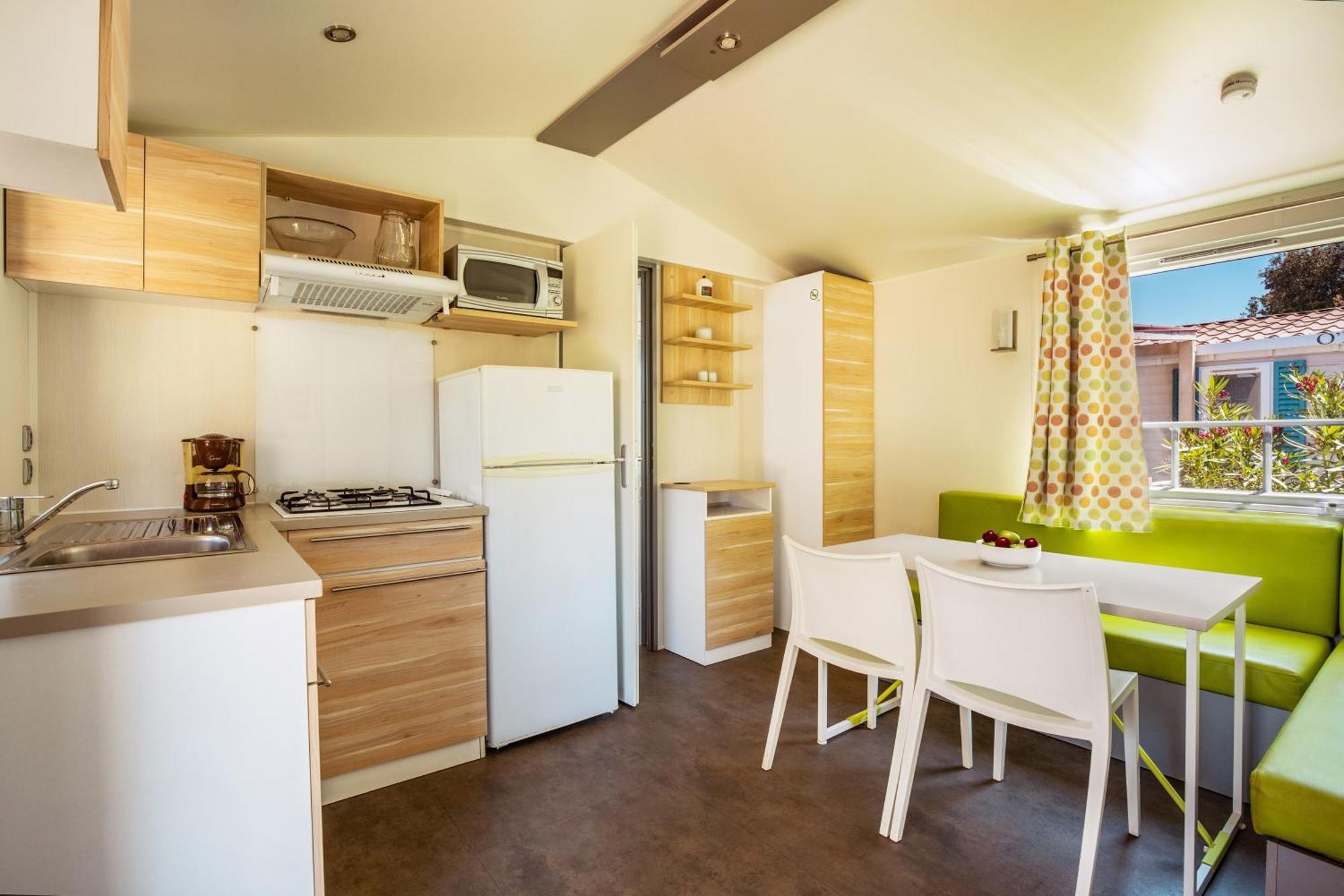 Camping Brioni بولا المظهر الخارجي الصورة