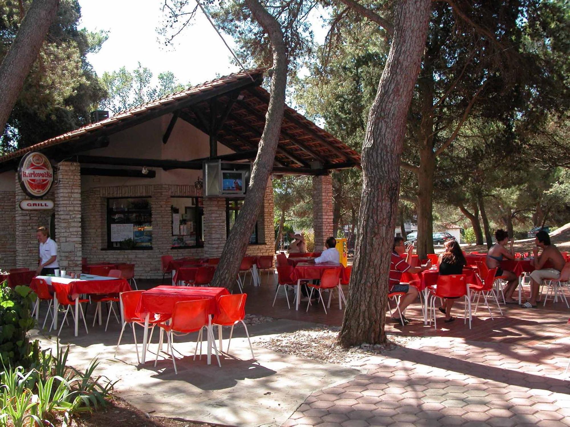 Camping Brioni بولا المظهر الخارجي الصورة
