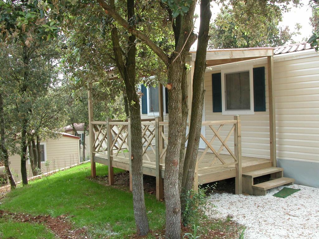 Camping Brioni بولا المظهر الخارجي الصورة
