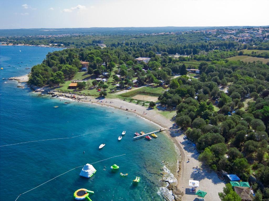 Camping Brioni بولا المظهر الخارجي الصورة