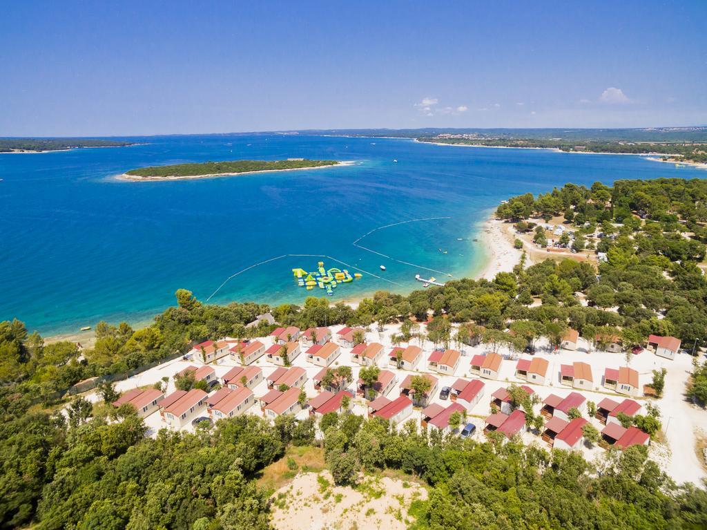 Camping Brioni بولا المظهر الخارجي الصورة